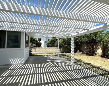 15451 Alsace Cir - Photo Thumbnail 9