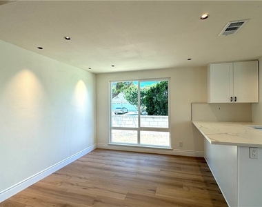 15451 Alsace Cir - Photo Thumbnail 18