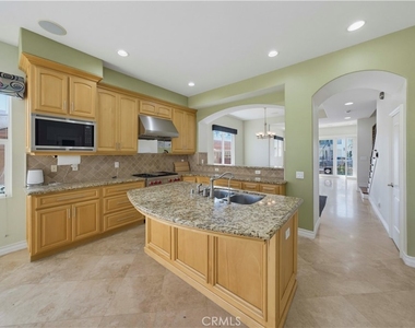 1020 California - Photo Thumbnail 26