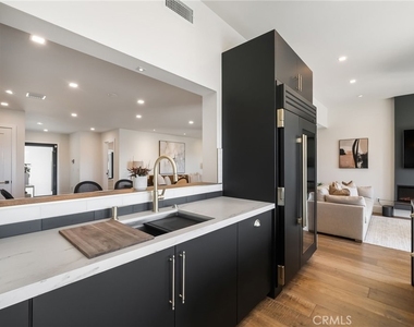 29161 Aloma - Photo Thumbnail 23