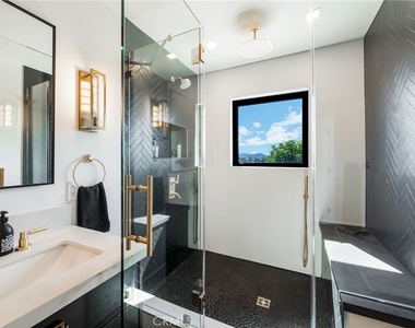 29161 Aloma - Photo Thumbnail 40
