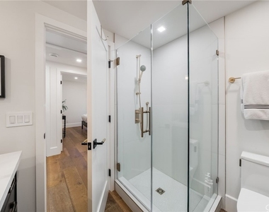 29161 Aloma - Photo Thumbnail 29