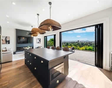 29161 Aloma - Photo Thumbnail 24