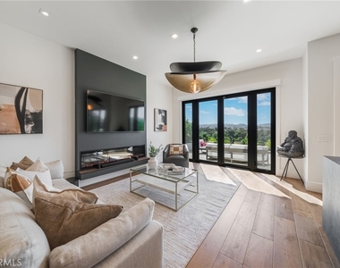 29161 Aloma - Photo Thumbnail 5