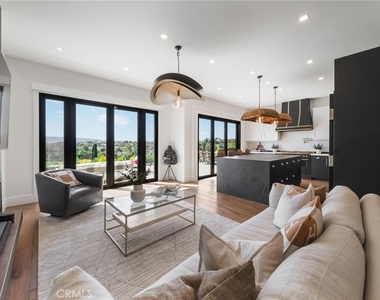 29161 Aloma - Photo Thumbnail 4