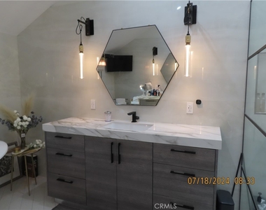 9562 Center Drive - Photo Thumbnail 22