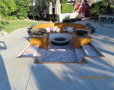 9562 Center Drive - Photo Thumbnail 29