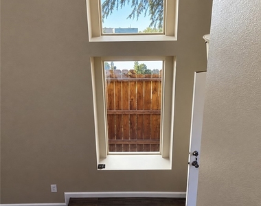 1474 Medallion Court - Photo Thumbnail 9