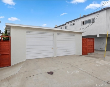 317 Iris Avenue - Photo Thumbnail 18