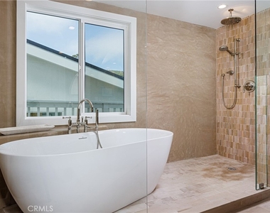 251 Highland - Photo Thumbnail 15
