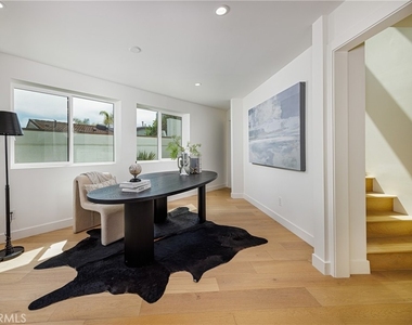251 Highland - Photo Thumbnail 18