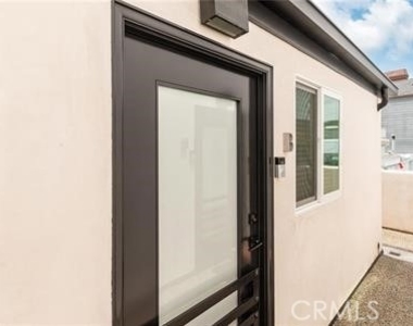577 Ramona - Photo Thumbnail 26