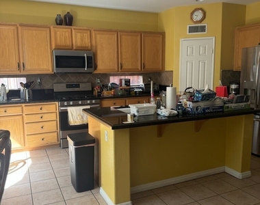 11228 Waterview Court - Photo Thumbnail 5