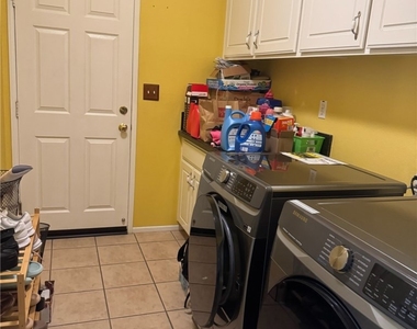 11228 Waterview Court - Photo Thumbnail 14