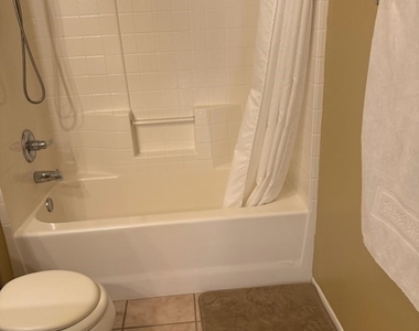 11228 Waterview Court - Photo Thumbnail 12