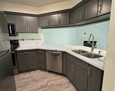 10655 Lemon Avenue - Photo Thumbnail 5