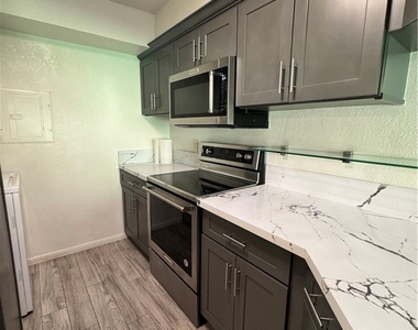10655 Lemon Avenue - Photo Thumbnail 8