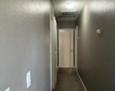 12850 Desert Creek - Photo Thumbnail 8