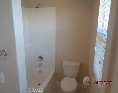 26287 Jasmine Avenue - Photo Thumbnail 7