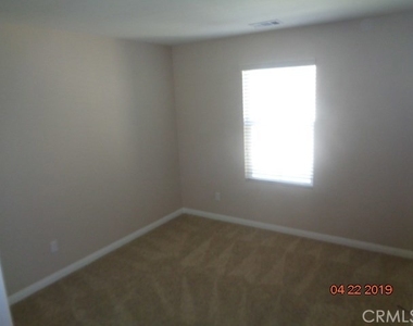 26287 Jasmine Avenue - Photo Thumbnail 8