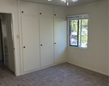 1032 Arcadia Avenue - Photo Thumbnail 3
