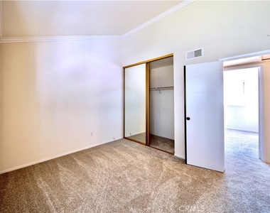 408 N Catalina - Photo Thumbnail 10