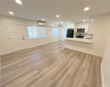 4419 Pennsylvania - Photo Thumbnail 1