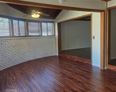 7415 Dinsdale - Photo Thumbnail 8
