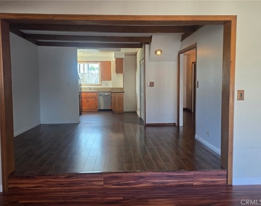 7415 Dinsdale - Photo Thumbnail 7