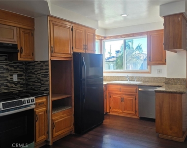 7415 Dinsdale - Photo Thumbnail 21