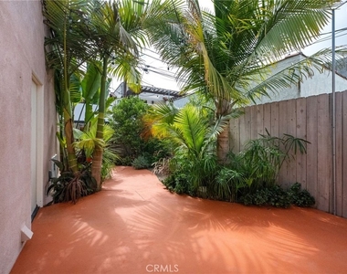 178 Corona Avenue - Photo Thumbnail 24