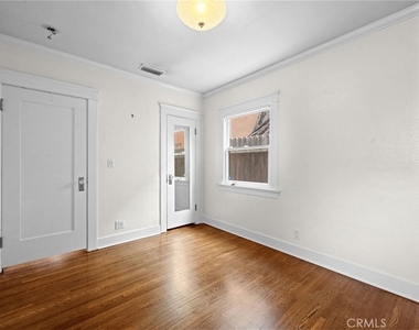 178 Corona Avenue - Photo Thumbnail 12