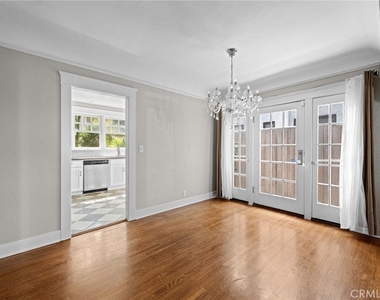 178 Corona Avenue - Photo Thumbnail 4
