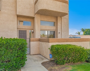 2038 S Bon View Avenue - Photo Thumbnail 1