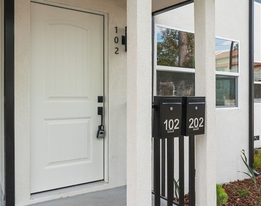 1065 E Spazier - Photo Thumbnail 35