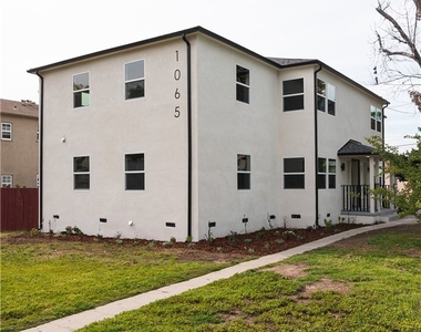 1065 E Spazier - Photo Thumbnail 32