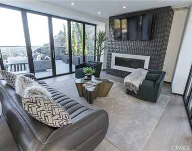8148 Gould Avenue - Photo Thumbnail 8