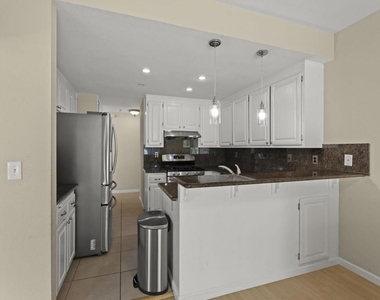 212 Rabbit Ct - Photo Thumbnail 10