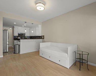 212 Rabbit Ct - Photo Thumbnail 9