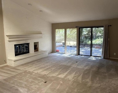 37 Liquidamber Ct - Photo Thumbnail 2