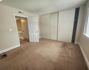 3375 Norton Way - Photo Thumbnail 22