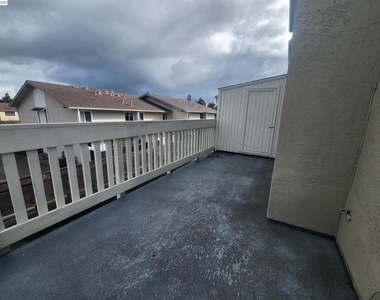 3375 Norton Way - Photo Thumbnail 26