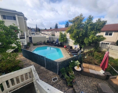 3375 Norton Way - Photo Thumbnail 29