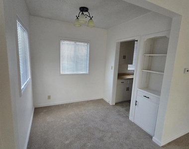 1662 San Benito St - Photo Thumbnail 3