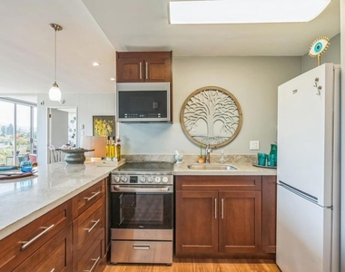 2550 Dana St - Photo Thumbnail 18