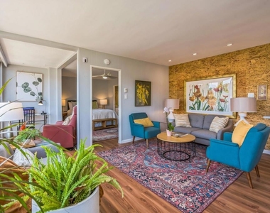 2550 Dana St - Photo Thumbnail 10