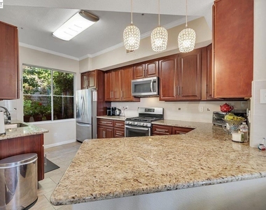 2171 Brandywine Pl - Photo Thumbnail 10
