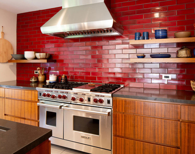 2419 Banyan Drive - Photo Thumbnail 4