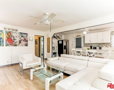 138 S Madison Avenue - Photo Thumbnail 9