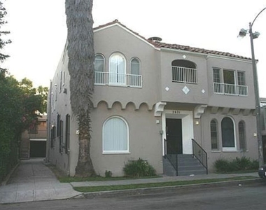 2621 Magnolia Avenue - Photo Thumbnail 3